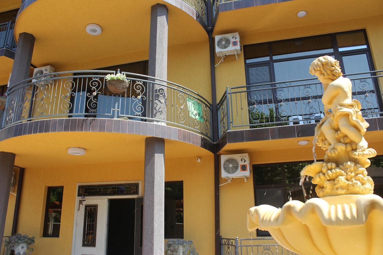 Коралл - Coral Sea Hotel Gantiadi Zewnętrze zdjęcie
