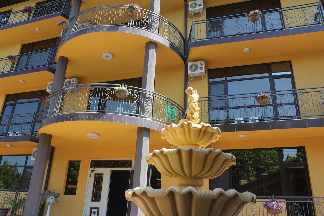 Коралл - Coral Sea Hotel Gantiadi Zewnętrze zdjęcie